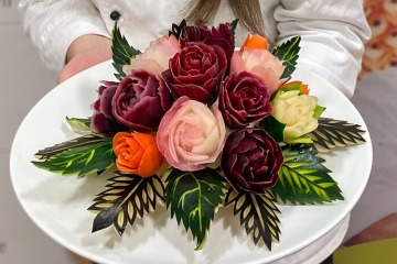 Řezané růže z hotelovky