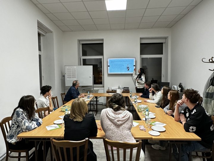 20260309_180201446_iOS