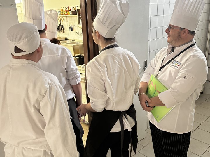 20260310_090606110_iOS