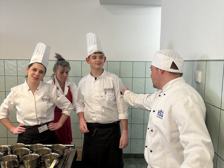 20260310_100904927_iOS