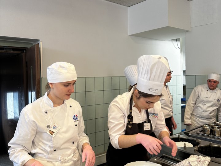 20260310_100915090_iOS