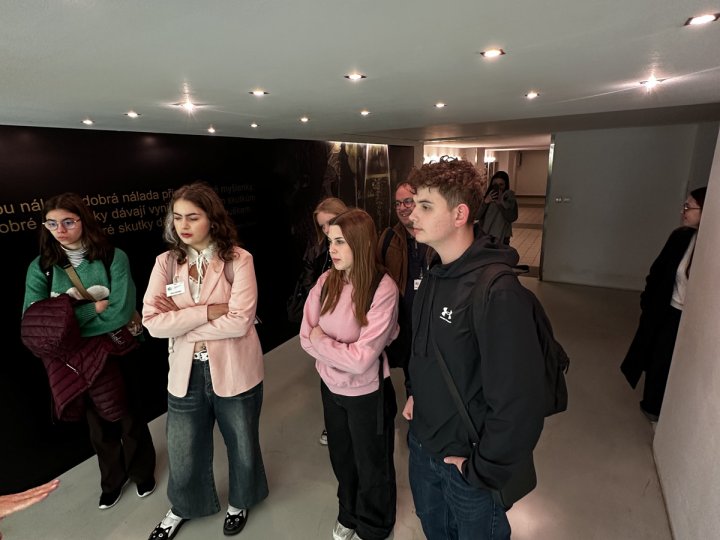 20260312_094538661_iOS